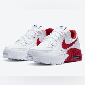 NIKE Women’s Air Max Excee Sneakers size 7